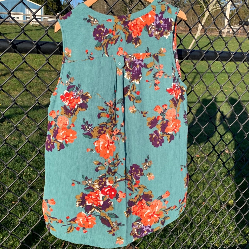 SLEEVELESS FLORAL BLOUSE - Picture 4 of 5